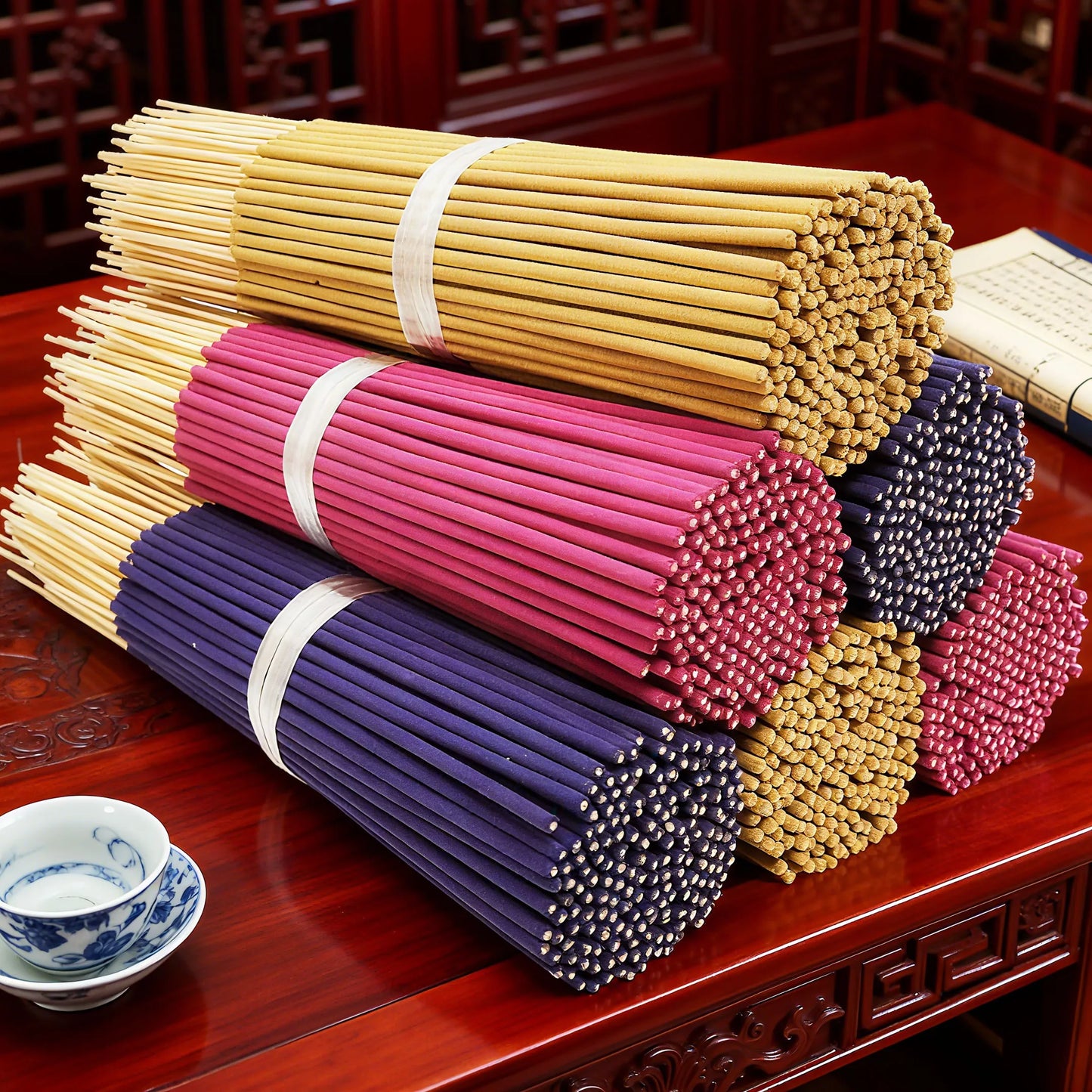 14 Sets of 280 Incense Sticks, Lavender, Milky Fragrance, Jasmine, Rose, Sandalwood, White Sage and Dragon's Blood Scents, Suitable for Home, Office, Yoga, Meditation, after Meals, Reading, Music, Long-Lasting Fragrance
