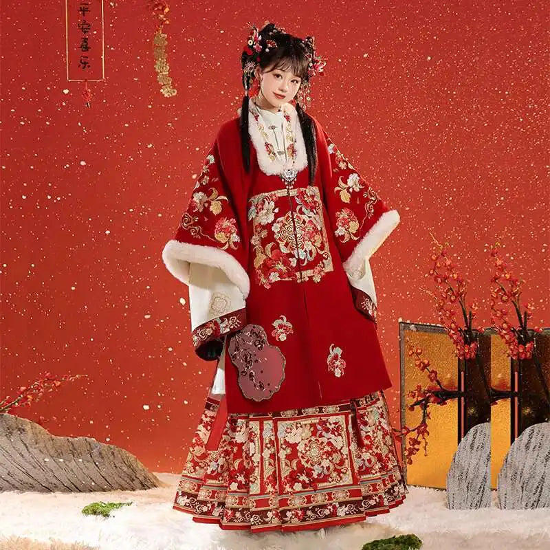 Chunluo Wanxiang Ming Long Shirt Hanfu Women's 2024 New Autumn And Winter Thick New Year's Clothing Horse Face Skirt Ancient